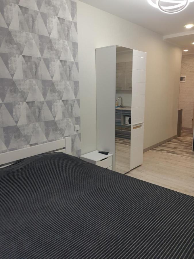Apartmens On St. Fesenkovskaya 15 Apartment Kharkov Luaran gambar